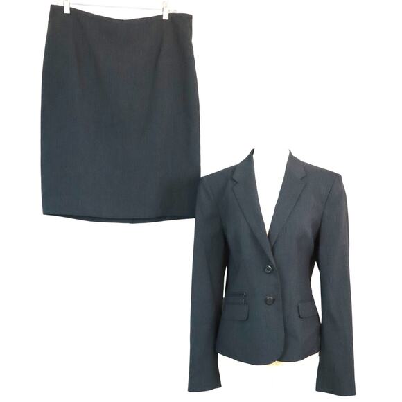 Calvin Klein Gray Pinstripe Skirt Suit Womens 12 Corporate Power Office Classic - Picture 1 of 9